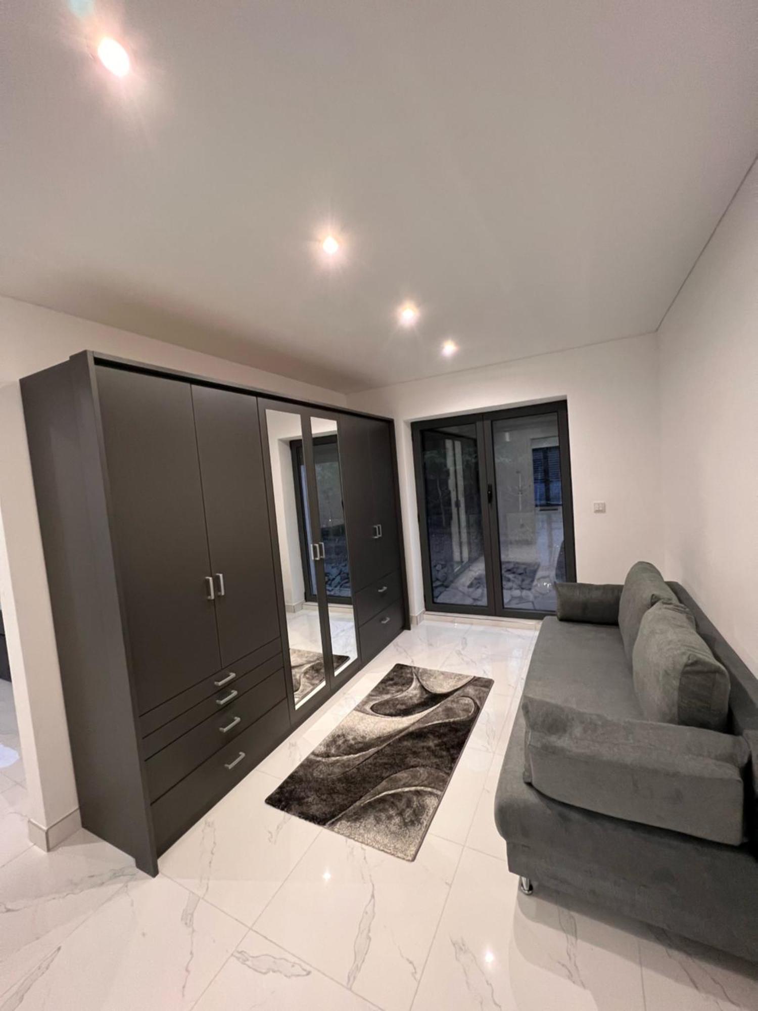 Penthouse M1 Lägenhet Neunkirchen  Exteriör bild